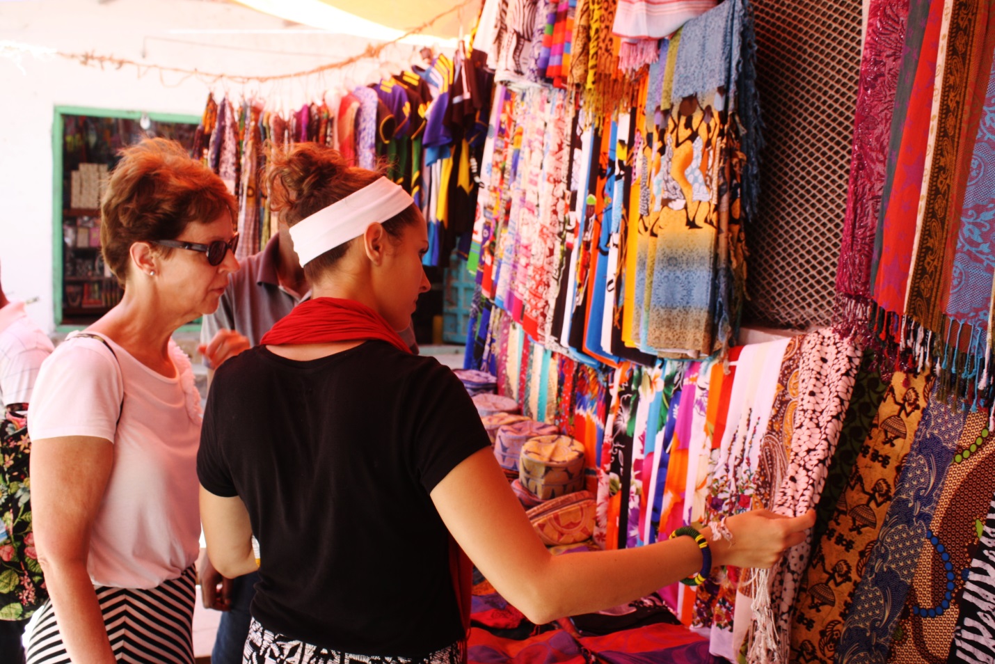 Zanzibar Stone Town Shopping Tour
